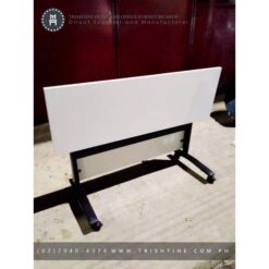 Foldable training table with caster wheels - Trishtine